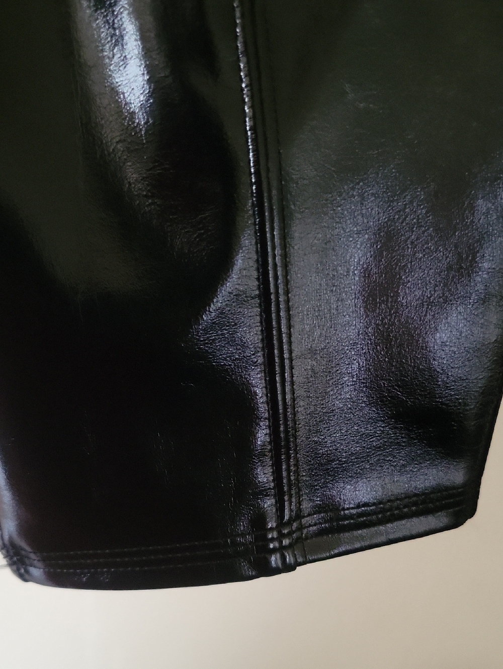SPANX High-Shine Black Vinyl LADIES  Pants - Picture 4 of 7